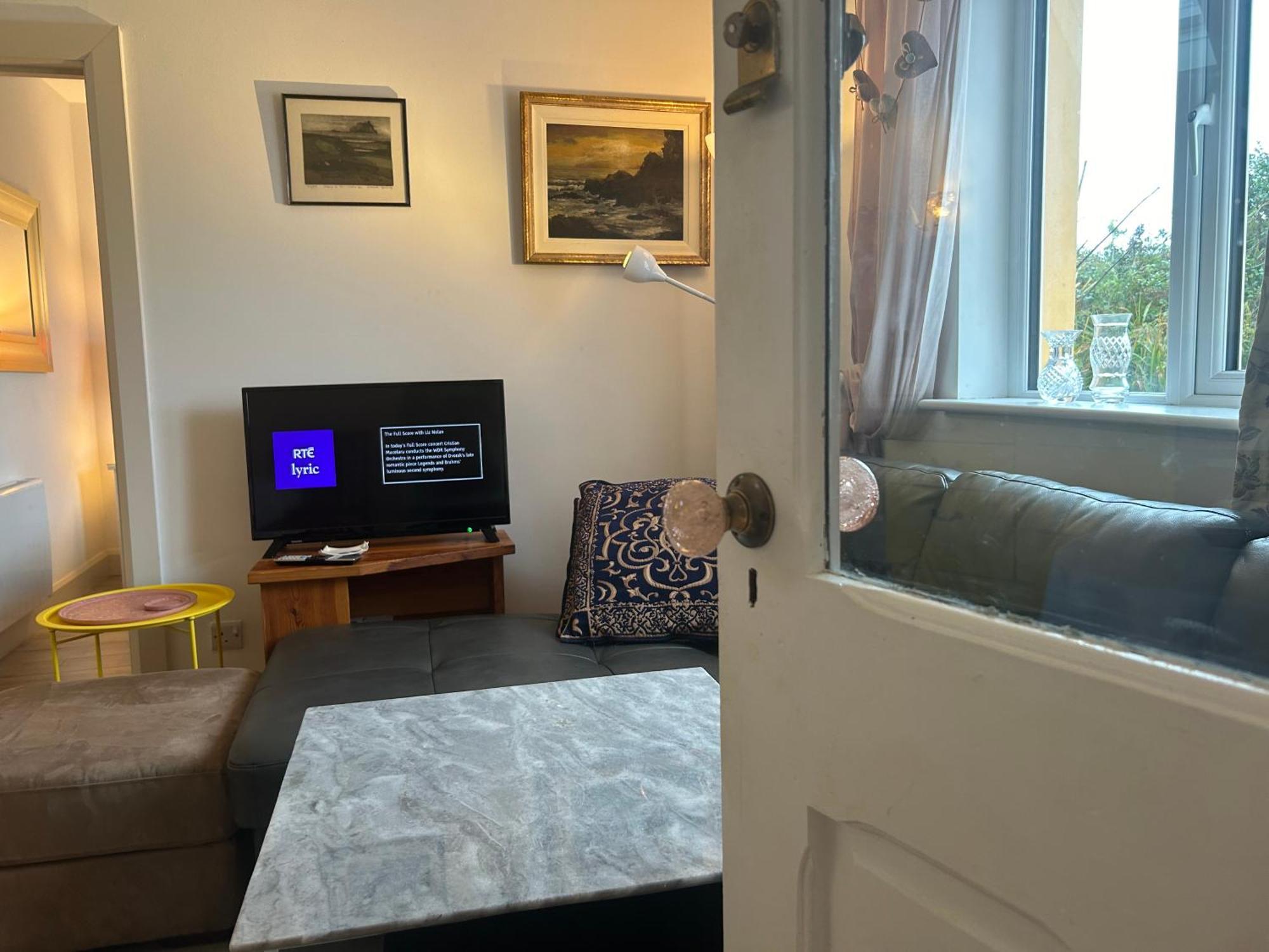 Ferienwohnung Tig Monbretia Dingle Exterior foto