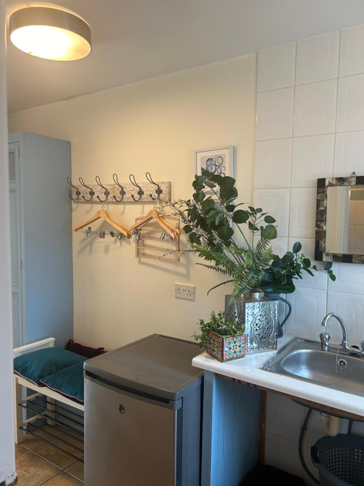Ferienwohnung Tig Monbretia Dingle Exterior foto