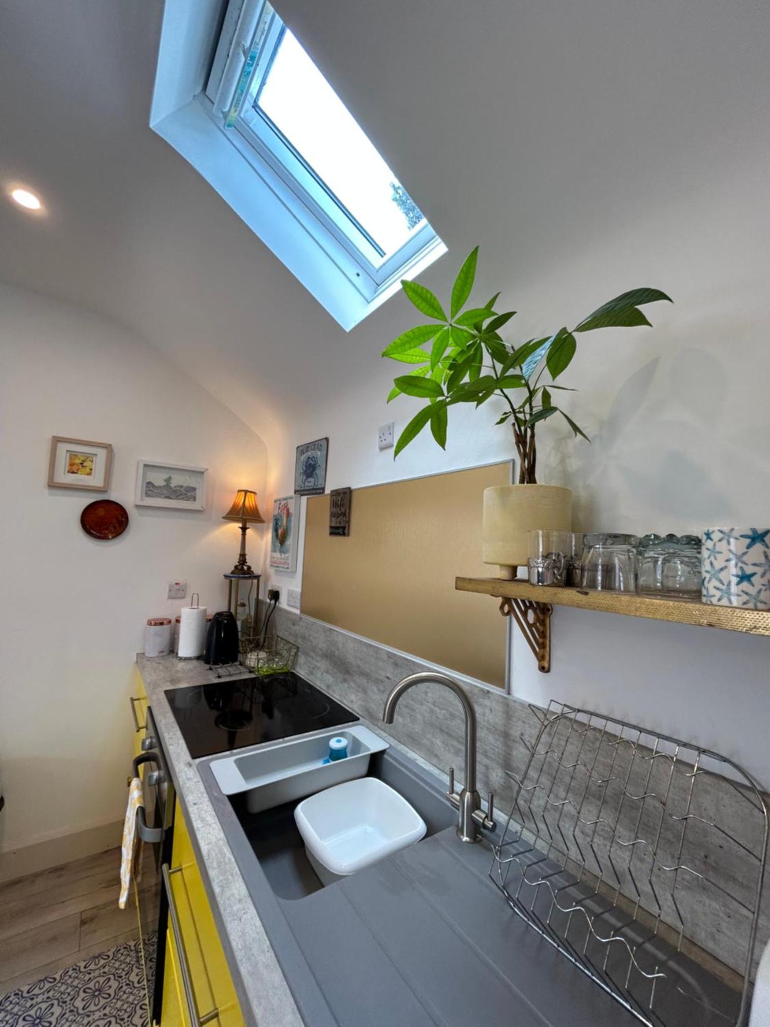 Ferienwohnung Tig Monbretia Dingle Exterior foto
